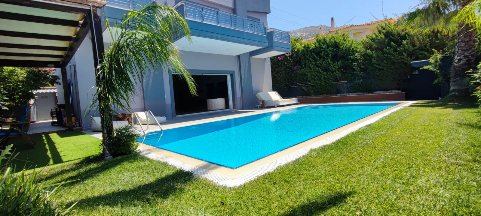 Villa · 290 m² · Lagonisi, Kalivia Thorikou