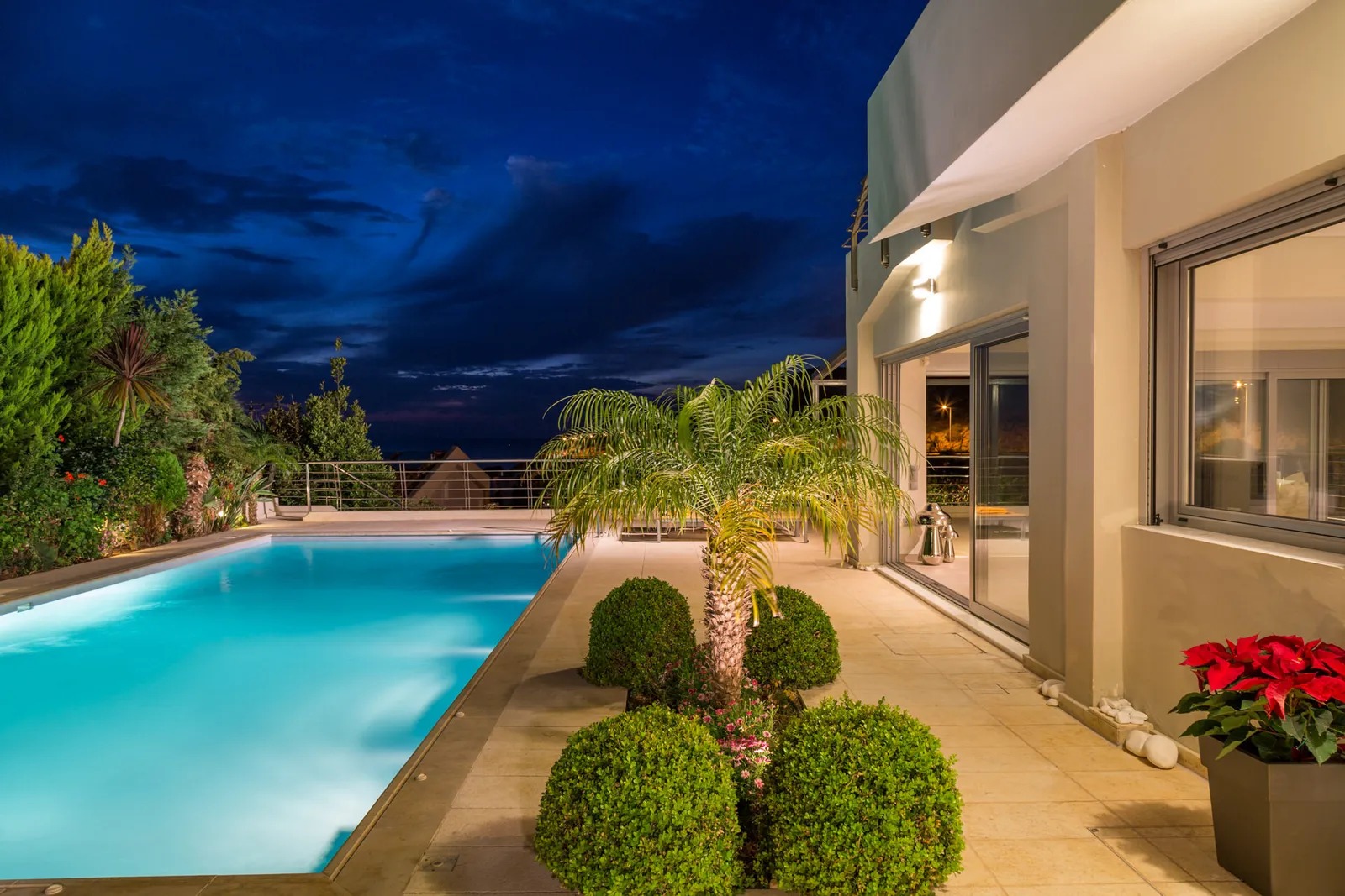 Villa · 350 m² · Anavisos, Attiki